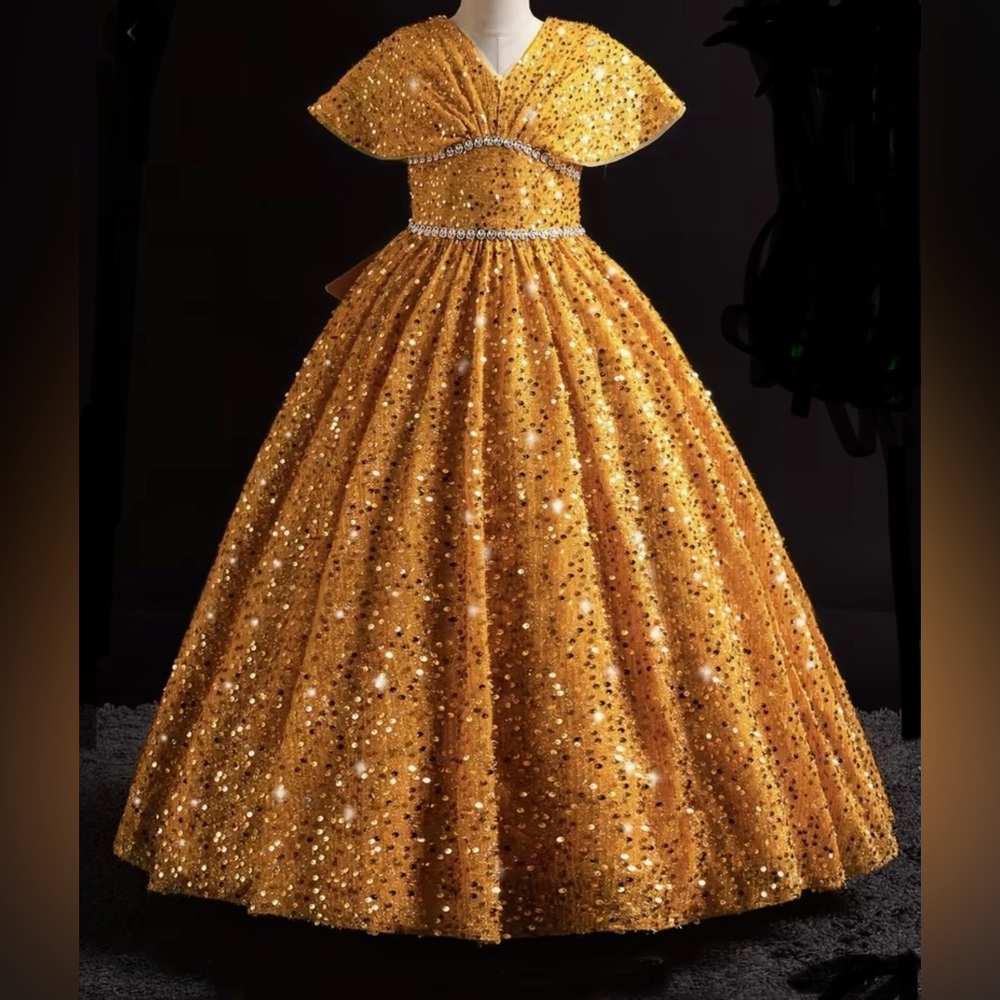 Girls party wear dress